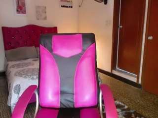 danielle-rose from CamSoda is Freechat