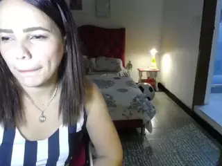 danielle-rose's Live Sex Cam Show