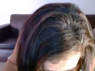 LindaBr75 live cam preview
