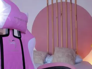 luana-adans's Live Sex Cam Show