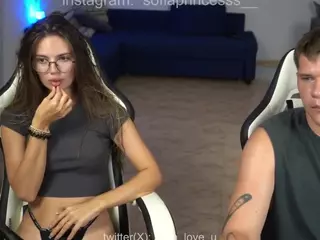 uniquesofiia's Live Sex Cam Show
