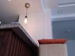 Live webcam model kendallrose on Soda Cams