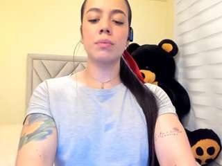 Live Sex Chat with Salome (@salomebrunette)