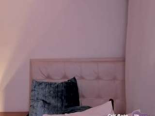 aisha-brown webcam