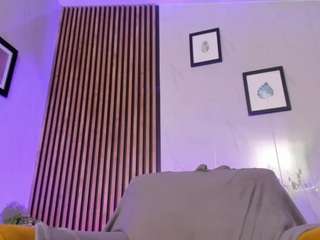 Squirt Webcams camsoda april-bowie