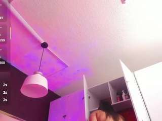 april-bowie Live Webcam on CamSoda