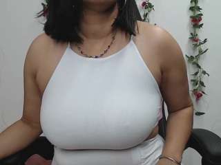 ariana-lavoie Live Webcam on CamSoda