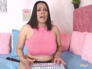 ariana-lavoie webcam