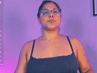 Martina live webcam show