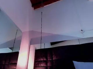 Mia Garcia's Live Sex Cam Show