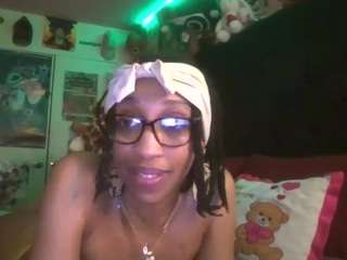 Live webcam model misshunniebunnie on Soda Cams