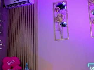 sabrinajade Live Webcam on CamSoda