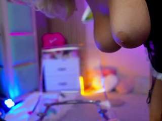 sabrinajade Live Webcam on CamSoda