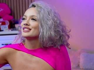 sabrinajade Live Webcam on CamSoda
