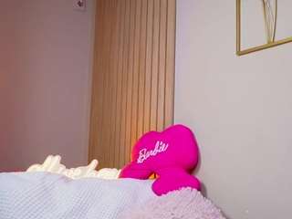 sabrinajade Live Webcam on {site_name}