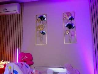 sabrinajade Live Webcam on CamSoda