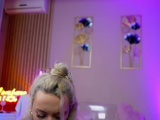 sabrinajade Live Webcam on CamSoda