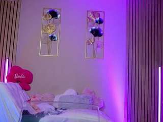 Live webcam model sabrinajade on Soda Cams