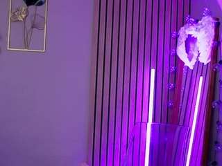 Live webcam model sabrinajade on Soda Cams