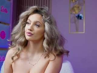 Live webcam model sabrinajade on Soda Cams