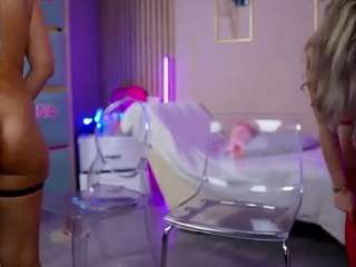 Live webcam model sabrinajade on Soda Cams