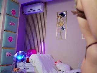 Live webcam model sabrinajade on Soda Cams