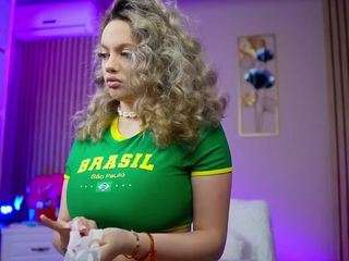 Live webcam model sabrinajade on Soda Cams