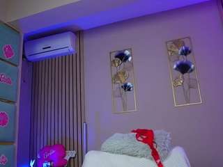 Live webcam model sabrinajade on Soda Cams