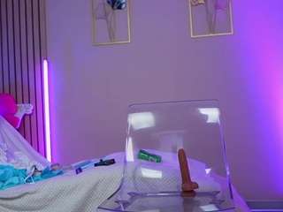 sabrinajade Live Webcam on CamSoda