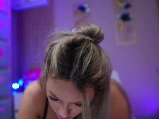 Live webcam model sabrinajade on Soda Cams