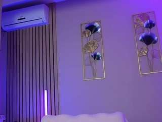 sabrinajade Live Webcam on CamSoda
