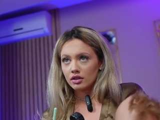 sabrinajade Live Webcam on CamSoda