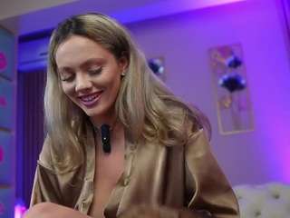 sabrinajade Live Webcam on CamSoda