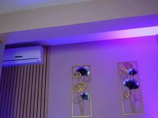sabrinajade Live Webcam on CamSoda