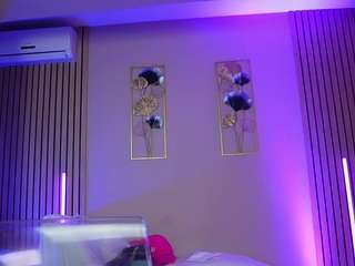 sabrinajade Live Webcam on CamSoda