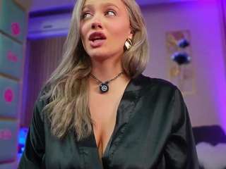 SabrinaJade live webcam show