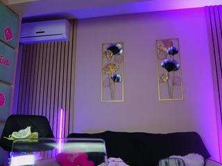 sabrinajade live cam