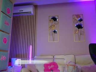 SabrinaJade live cam