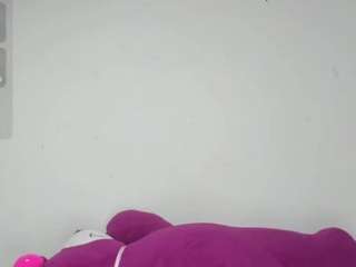 Samanta-joness live cam preview