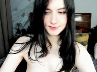 smilemala Live Webcam on CamSoda