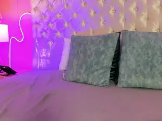 Ely-Maldox's Live Sex Cam Show