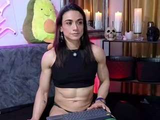 Katrin Sexy Muscle