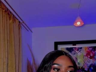 Khaleesi-Laylee
