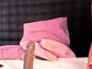 Leaasmith's Live Sex Cam Show