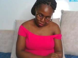 lovemaya4 webcam