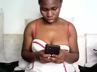 lovemaya4's Live Sex Cam Show