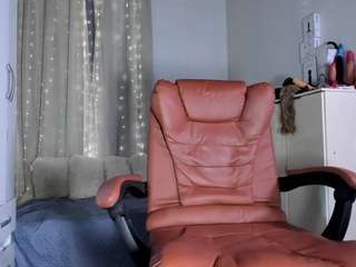 Estef_coll live cam