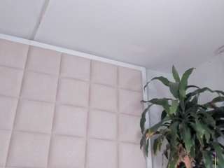  zhuyhong chat room
