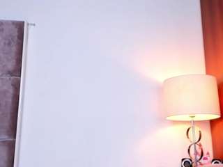 le modèle zhuyhong est en webcam porno dans un show sur le site camsoda, il possède les tags suivants: amateur,sexcam,young adult,wet,toys,thin,teen-18,tease,strip,squirting,solo,skinny,natural,anal,lovense,dirty talk,cosplay,brown eyes,black hair,bedroom