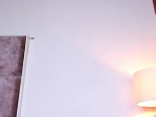 NIA live webcam show